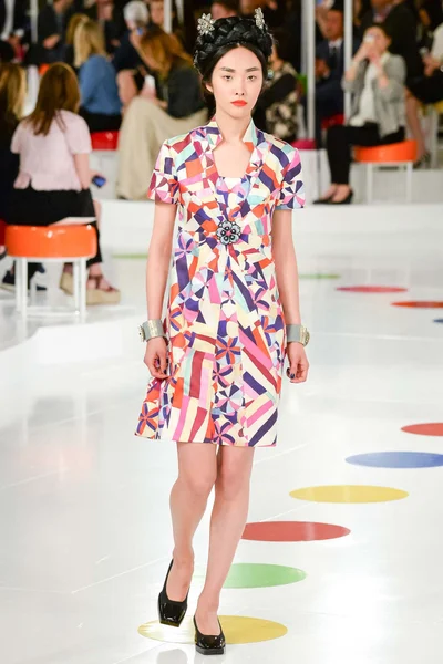 Look 4